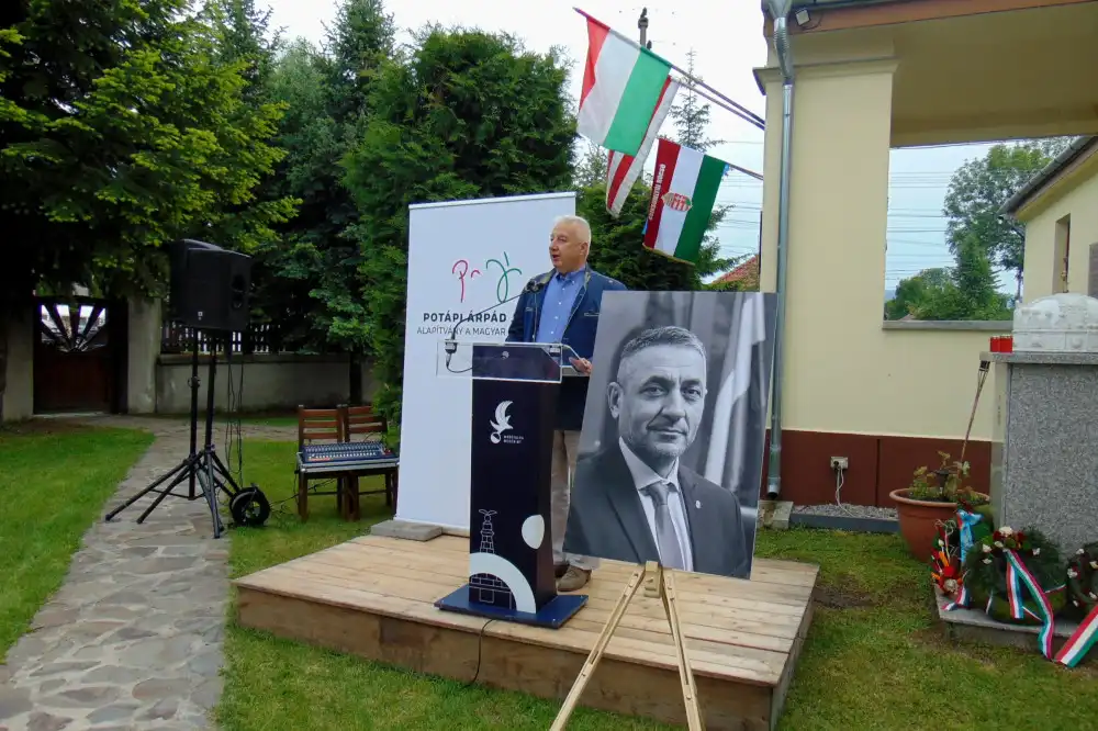 Semjén Zsolt munkatársára, bajtársára és barátjára emlékezik