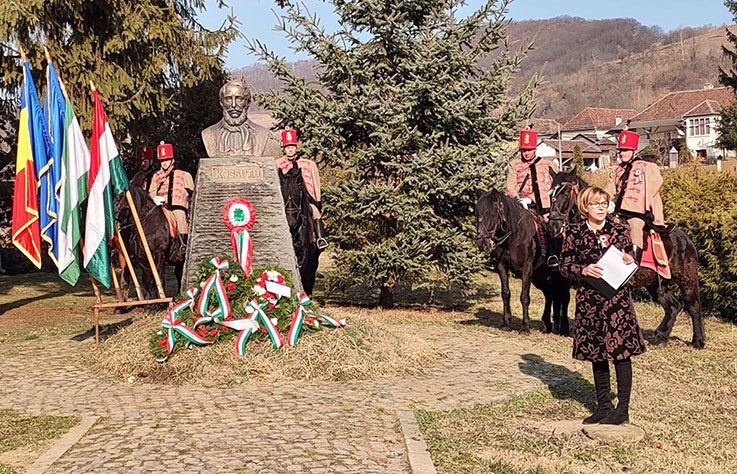 Havadon Kossuth szobránál tartottak községszintű rendezvényt Fotó: Gligor Róbert László