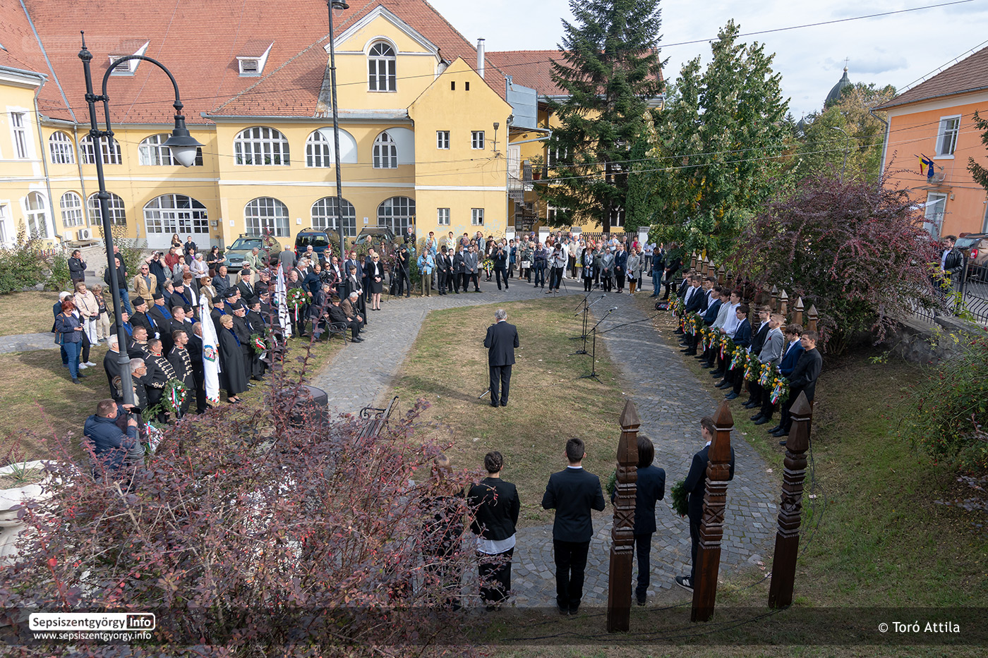 2023 – Főhajtás az aradi vértanúk előtt  - Fotó Toró Attila